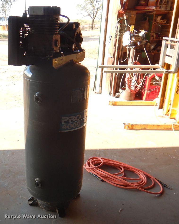 image for item DI5381 DeVilbiss Pro 4000  air compressor