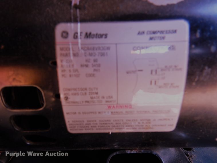 image for item DI5381 DeVilbiss Pro 4000  air compressor