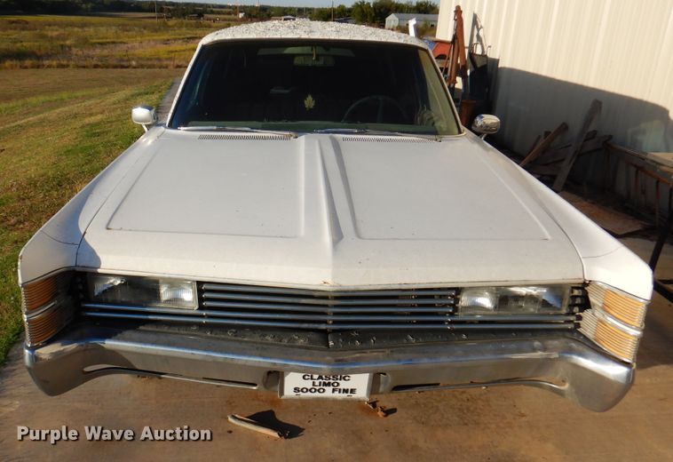 image for item DI5459 1967 Chrysler New Yorker  limousine