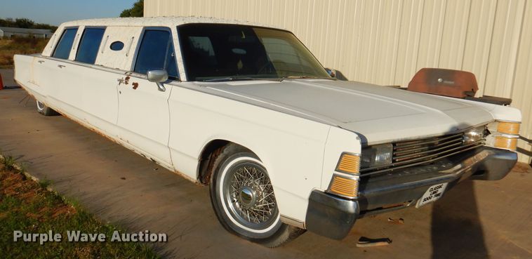 image for item DI5459 1967 Chrysler New Yorker  limousine