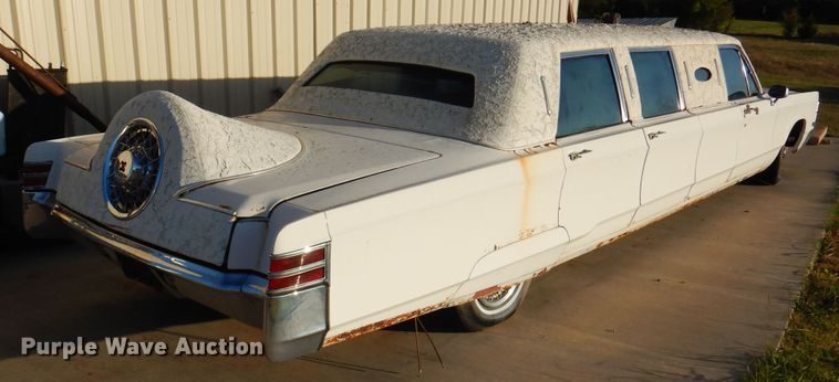 image for item DI5459 1967 Chrysler New Yorker  limousine