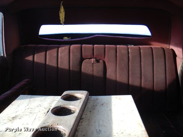 image for item DI5459 1967 Chrysler New Yorker  limousine