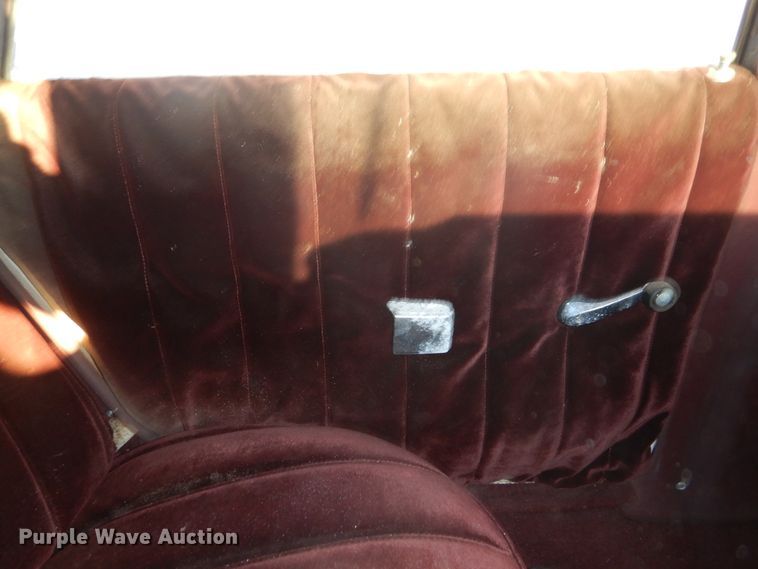 image for item DI5459 1967 Chrysler New Yorker  limousine