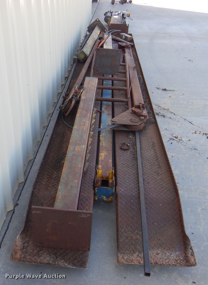 image for item DI5460 Four post automotive lift