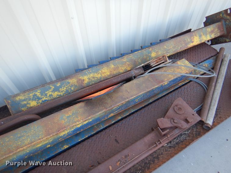 image for item DI5460 Four post automotive lift