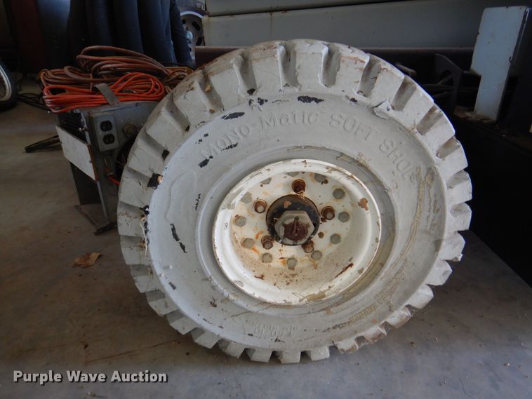 image for item DI5461 Mec 3068ES  scissor lift