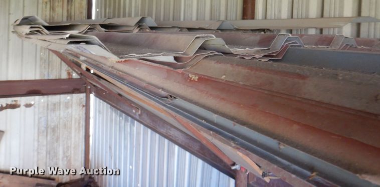 image for item DI5465 Sheets of metal siding/roofing
