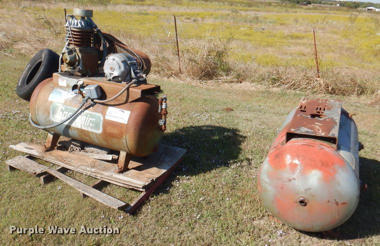 image for item DI5467 Speedaire 32494  air compressor