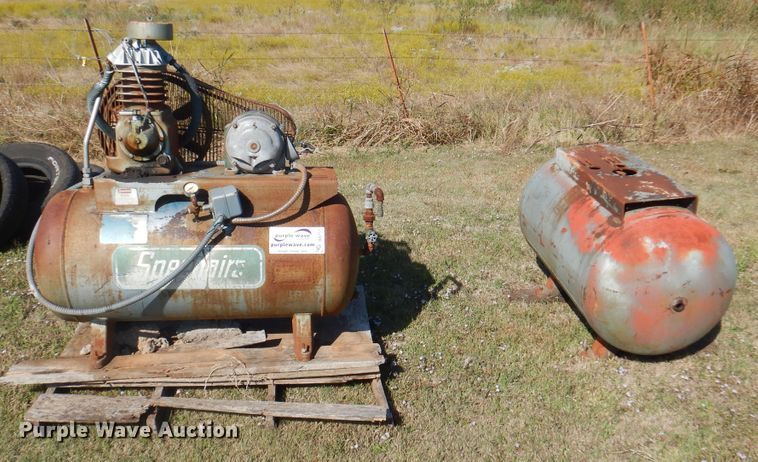 image for item DI5467 Speedaire 32494  air compressor