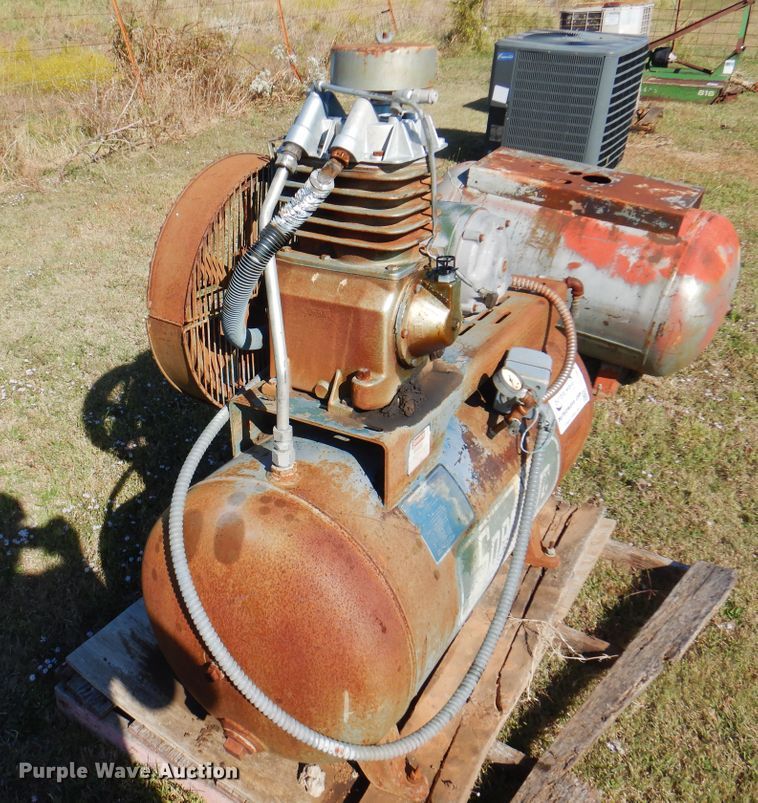 image for item DI5467 Speedaire 32494  air compressor