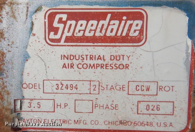 image for item DI5467 Speedaire 32494  air compressor