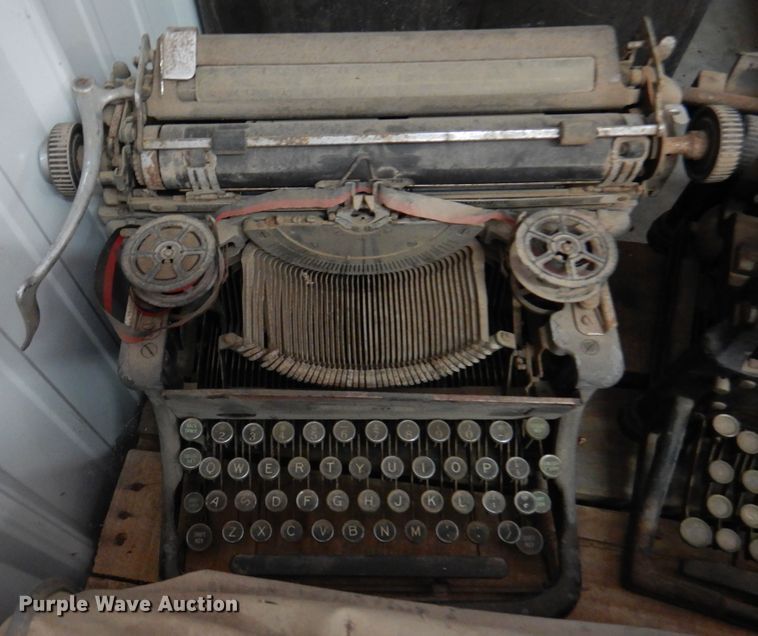 image for item DI5471 Office supplies