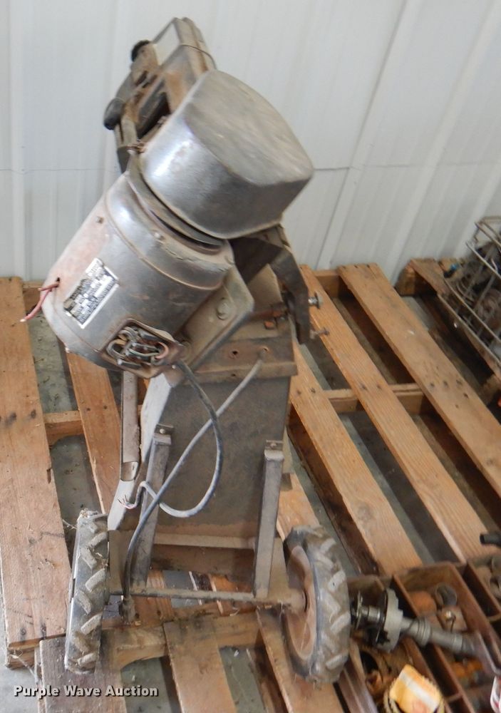 image for item DI5473 Tools