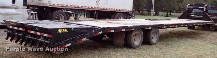 image for item DI5787 2019 Big Tex 22GN-35BK-5MR  equipment trailer