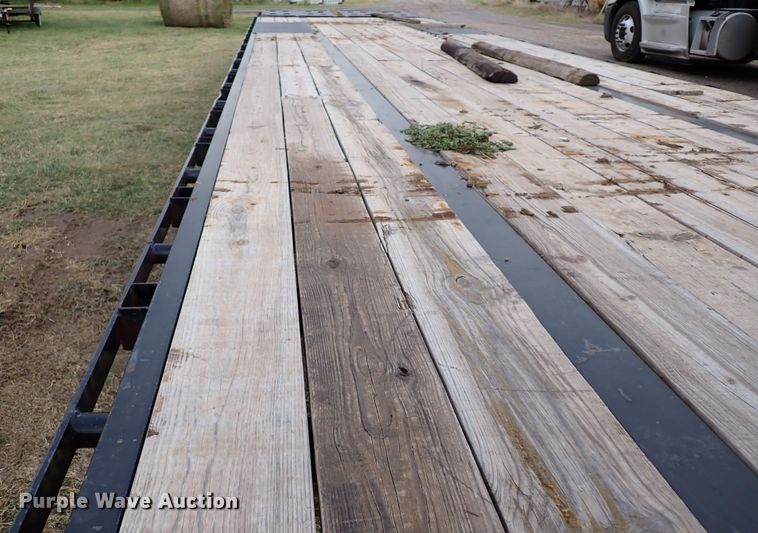 image for item DI5787 2019 Big Tex 22GN-35BK-5MR  equipment trailer