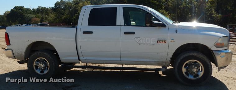 image for item DI8524 2012 Dodge Ram 2500 ST  Crew Cab pickup truck