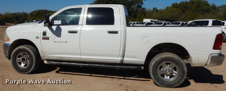 image for item DI8524 2012 Dodge Ram 2500 ST  Crew Cab pickup truck