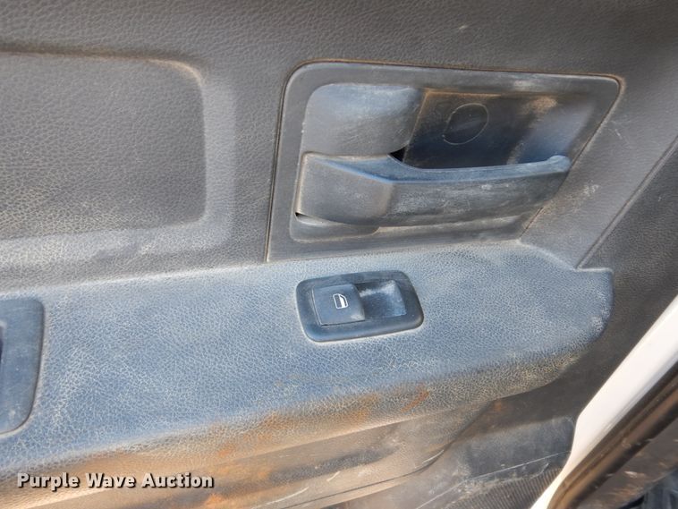 image for item DI8524 2012 Dodge Ram 2500 ST  Crew Cab pickup truck