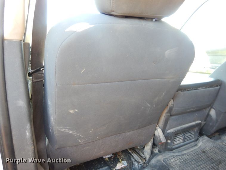 image for item DI8524 2012 Dodge Ram 2500 ST  Crew Cab pickup truck