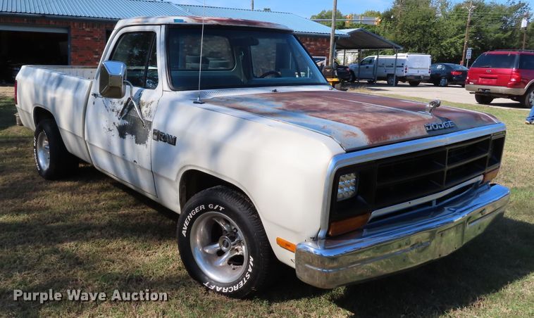 image for item DJ7430 1987 Dodge D150  pickup truck