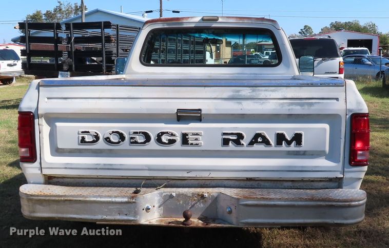 image for item DJ7430 1987 Dodge D150  pickup truck