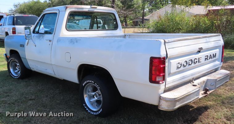 image for item DJ7430 1987 Dodge D150  pickup truck