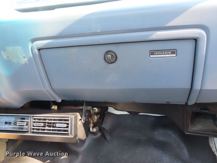 image for item DJ7430 1987 Dodge D150  pickup truck