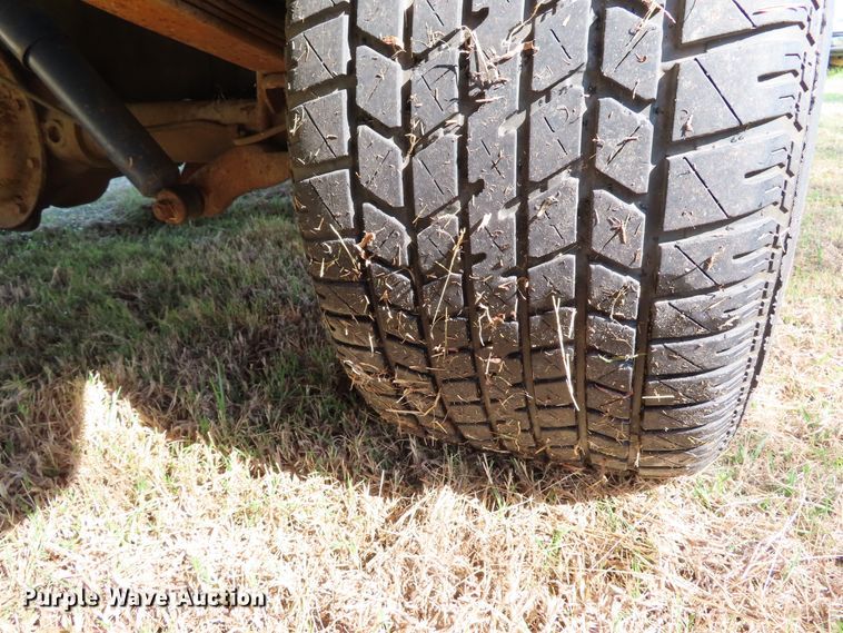 image for item DJ7430 1987 Dodge D150  pickup truck