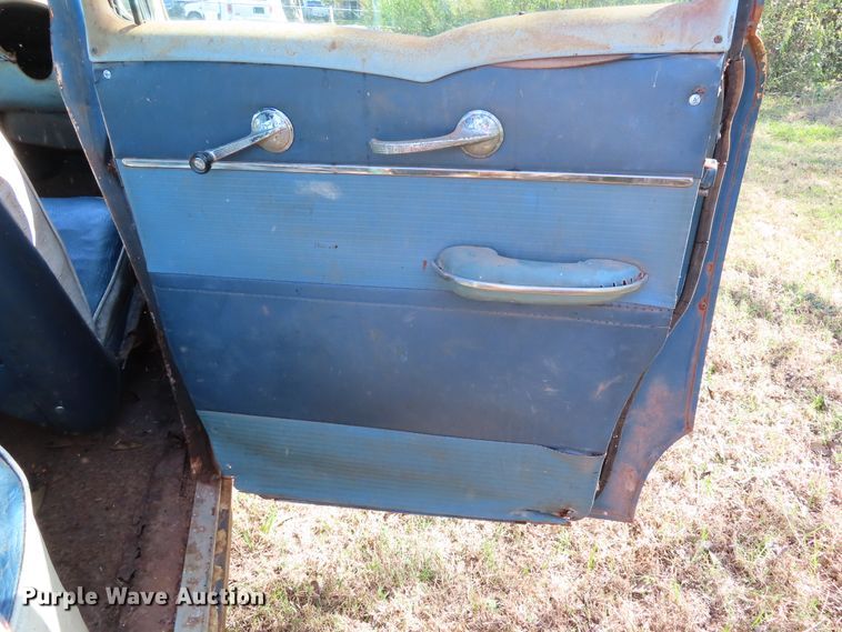 image for item DJ7431 1955 Chevrolet  sedan