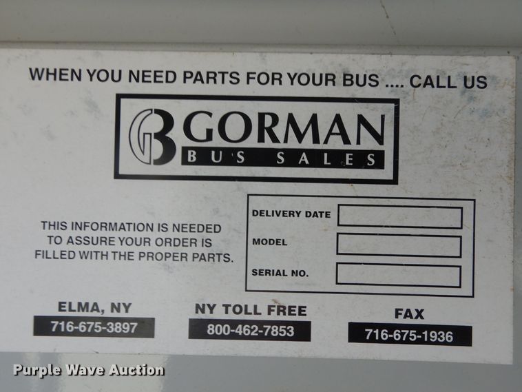 image for item DJ7438 2004 Chevrolet Express G3500  school bus