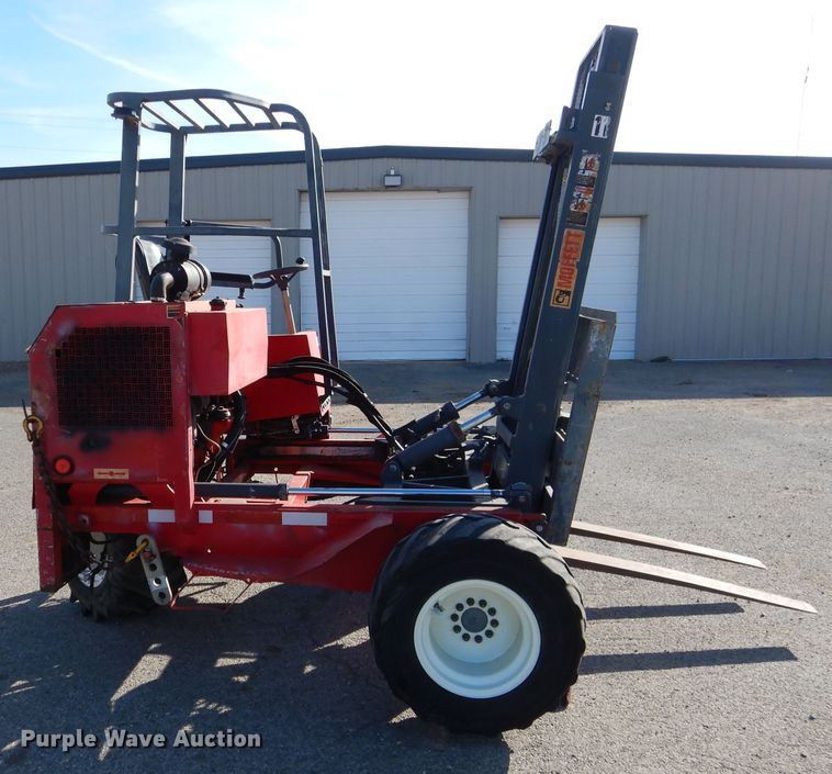 image for item DJ8884 2000 Moffett M5000  forklift