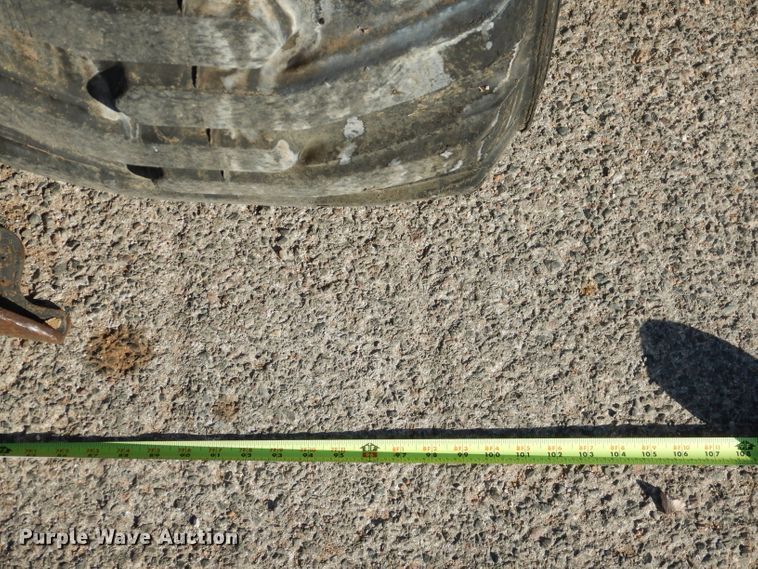 image for item DJ8884 2000 Moffett M5000  forklift