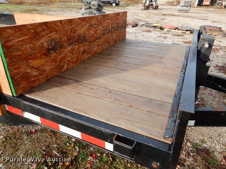 image for item DK1268 2015 H&H  utility trailer