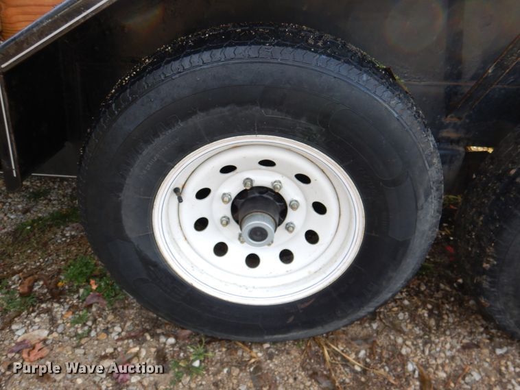 image for item DK1268 2015 H&H  utility trailer