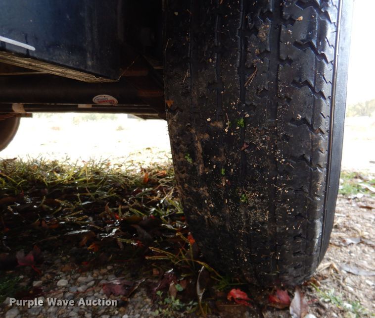 image for item DK1268 2015 H&H  utility trailer