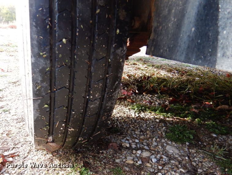 image for item DK1268 2015 H&H  utility trailer