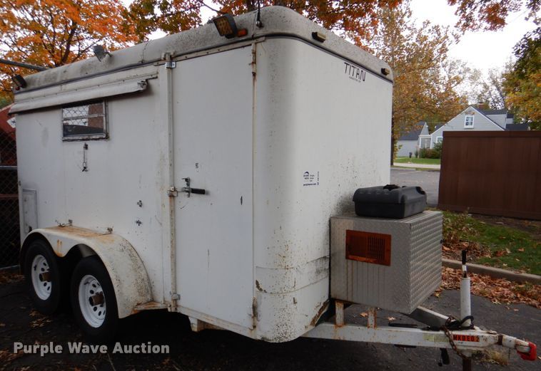 image for item DK1272 1999 Titan  enclosed cargo trailer