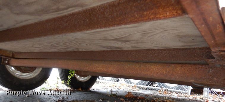 image for item DK1272 1999 Titan  enclosed cargo trailer