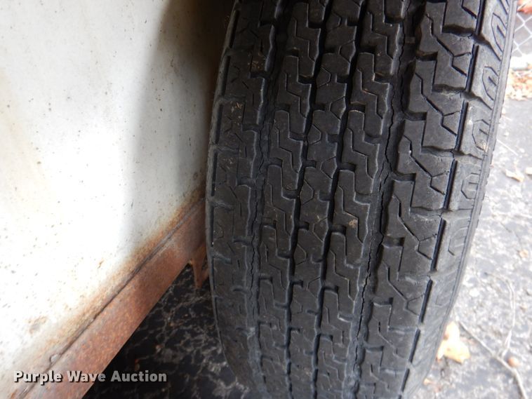 image for item DK1272 1999 Titan  enclosed cargo trailer