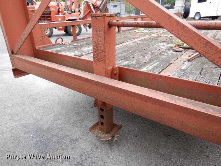 image for item DK1273 1999 Belshe T-2  equipment trailer