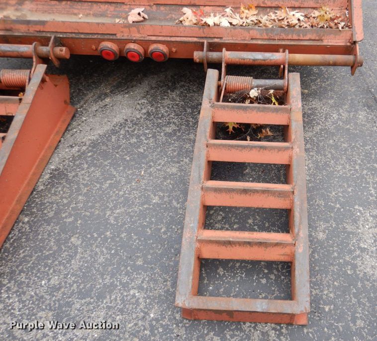 image for item DK1273 1999 Belshe T-2  equipment trailer