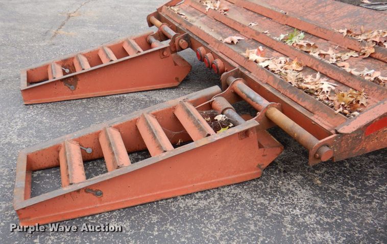 image for item DK1273 1999 Belshe T-2  equipment trailer