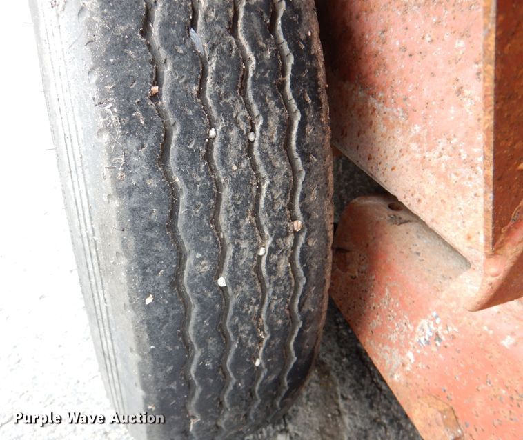 image for item DK1273 1999 Belshe T-2  equipment trailer