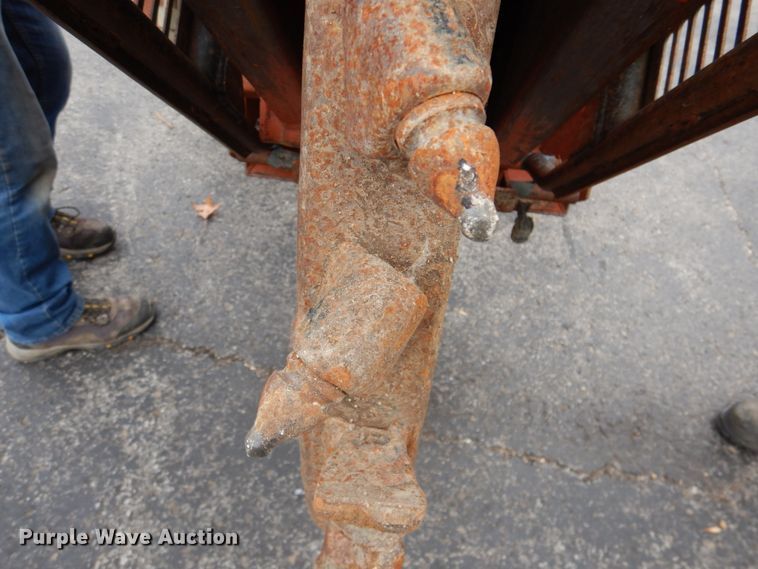 image for item DK1274 Ditch Witch 3500  rock saw