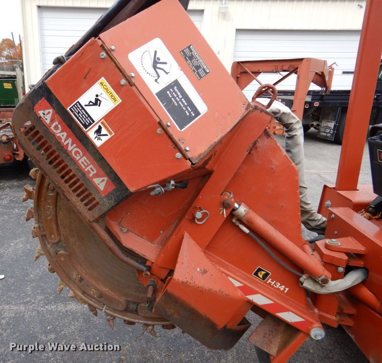 image for item DK1274 Ditch Witch 3500  rock saw