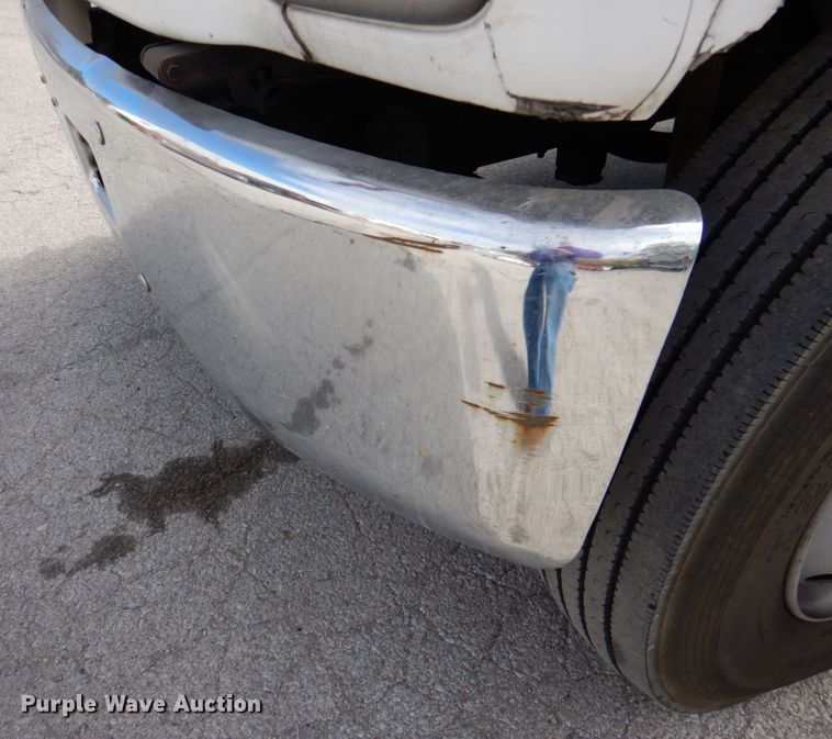 image for item DK1276 2001 Chevrolet C6500  utility / service truck