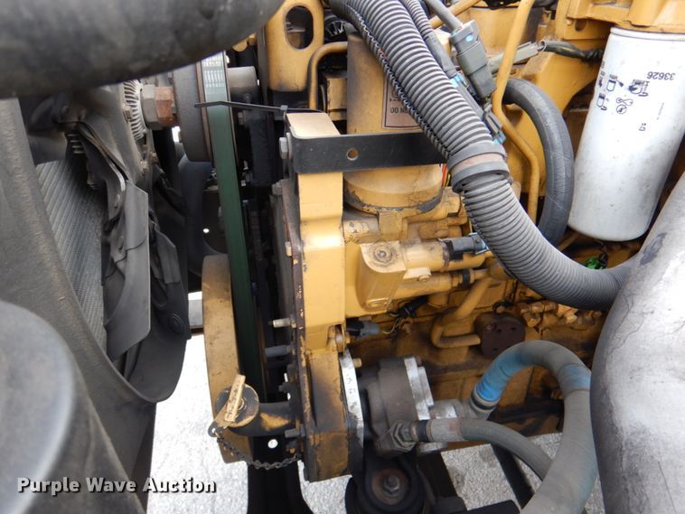 image for item DK1276 2001 Chevrolet C6500  utility / service truck