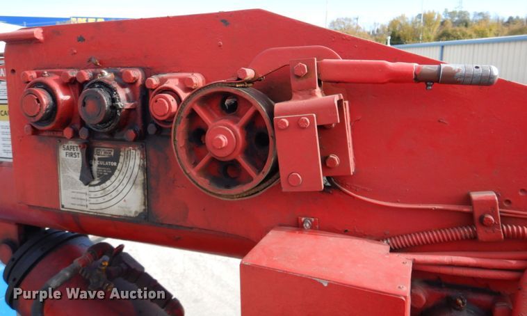 image for item DK1276 2001 Chevrolet C6500  utility / service truck