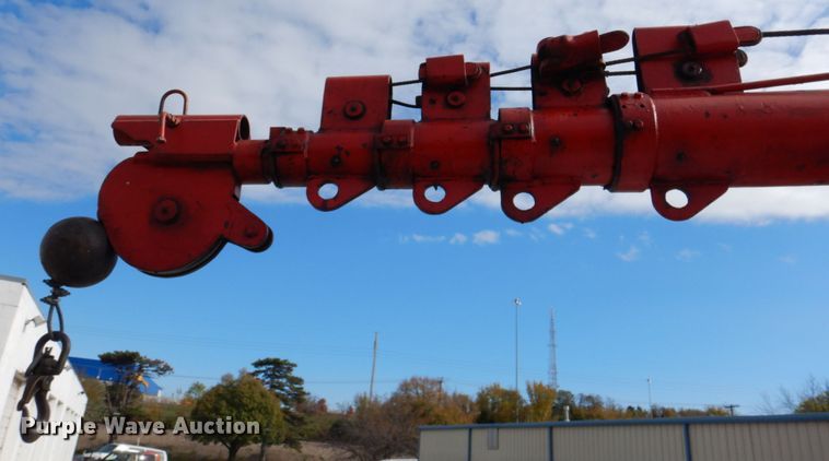 image for item DK1276 2001 Chevrolet C6500  utility / service truck