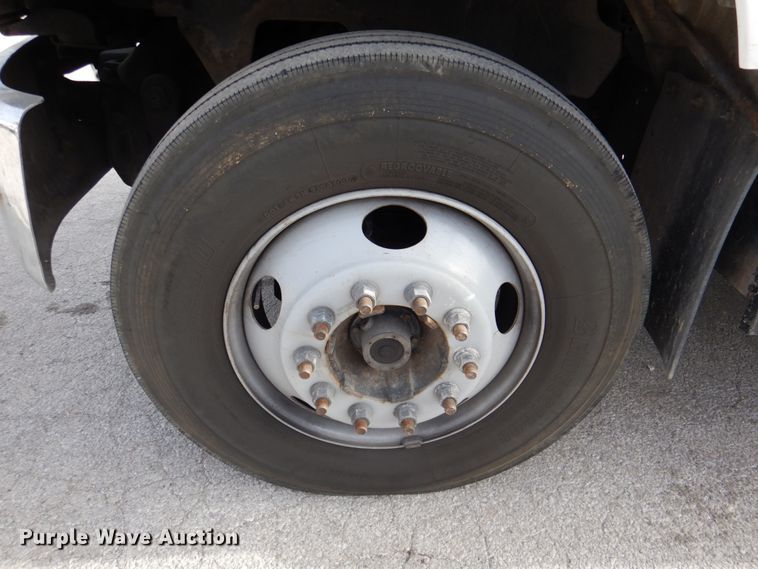 image for item DK1276 2001 Chevrolet C6500  utility / service truck